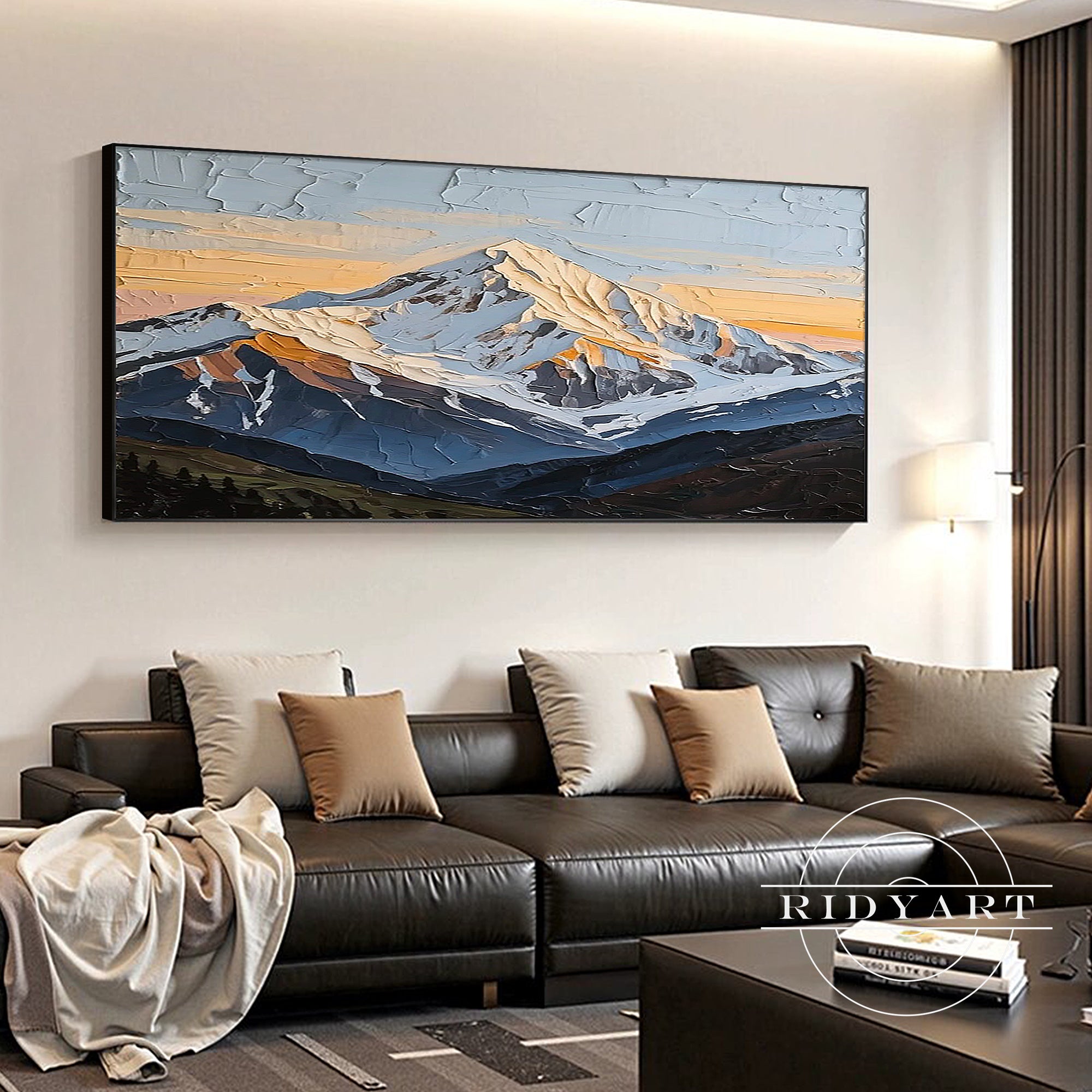 Wandkunst „Gold Mountain“ in Marineblau