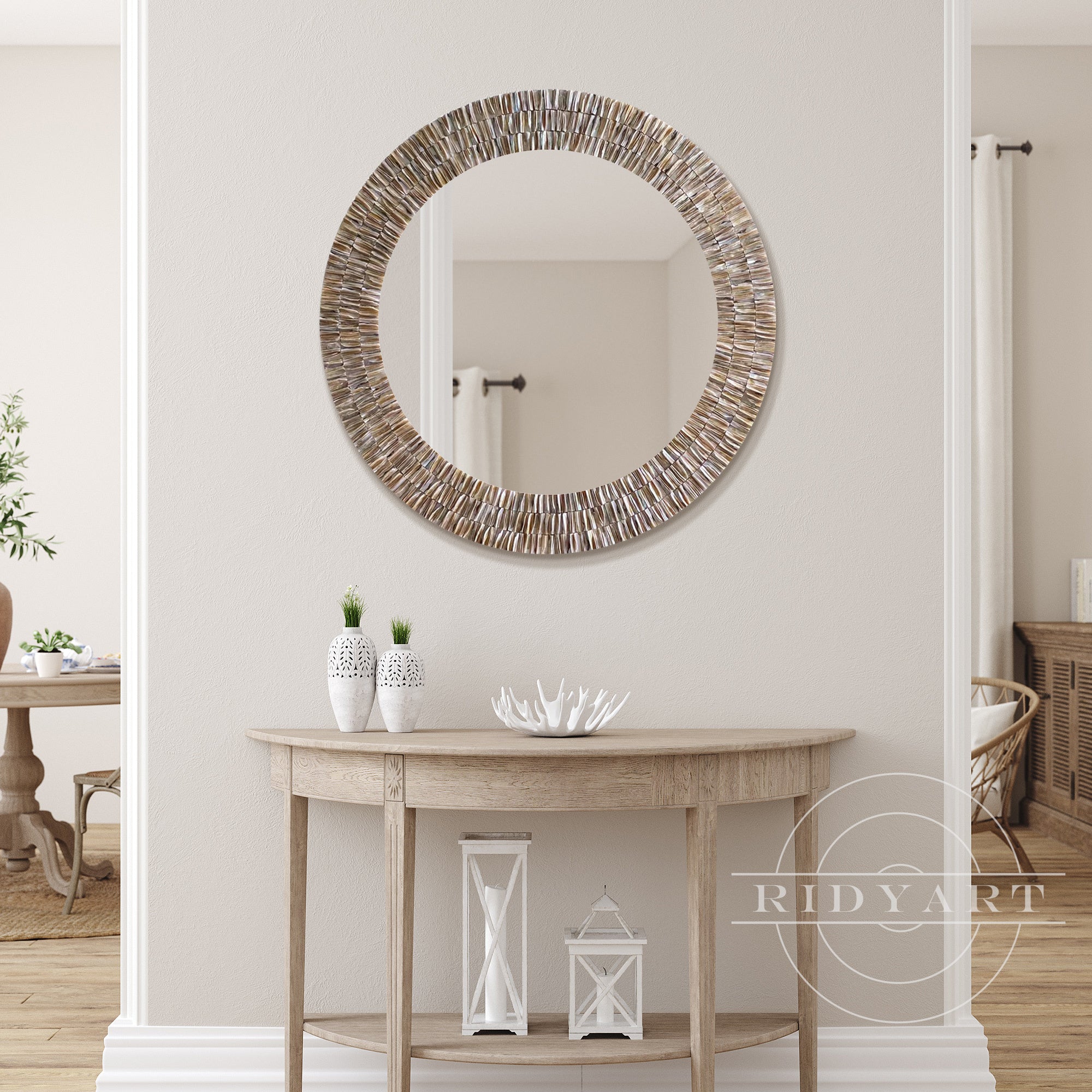 Round shells Mirror decor