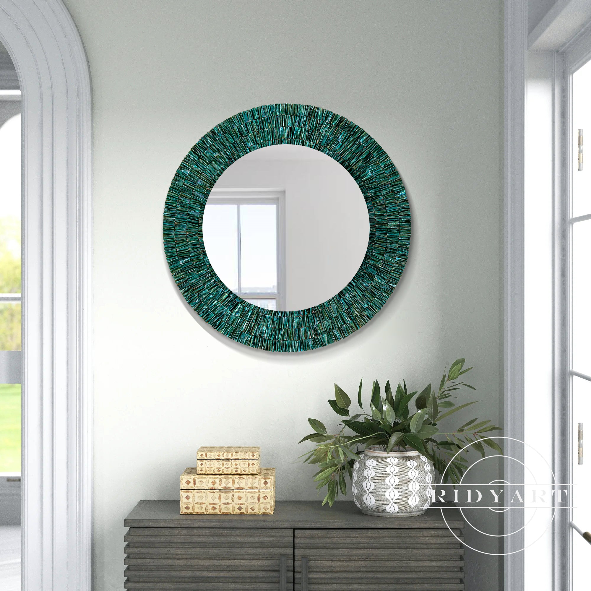 Elegant seashell mirror design for modern walls